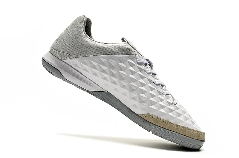 Nike Tiempo Legend 8 Academy IC - White/Light Gray/Beige