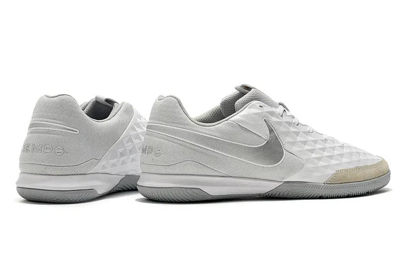 Nike Tiempo Legend 8 Academy IC - White/Light Gray/Beige