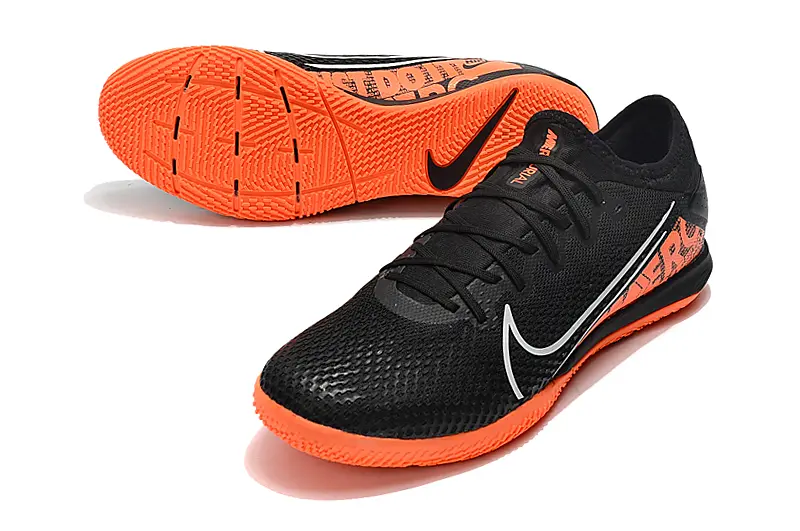 Nike Mercurial Vapor 13 Pro IC - Black/Vivid Orange/Jet Black