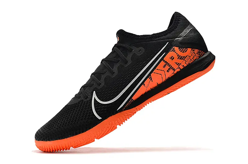 Nike Mercurial Vapor 13 Pro IC - Black/Vivid Orange/Jet Black