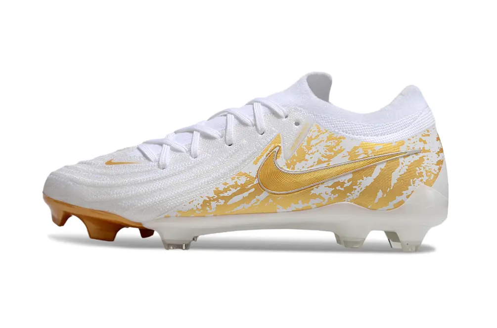 Nike Phantom GX 2 Elite FG - White/Metallic Gold/White Pearl