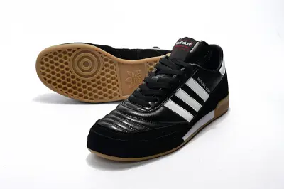 Adidas Copa Mundial Goal IC - Black/Classic Black/White Detail