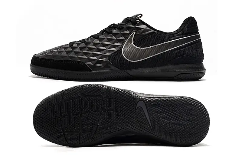 NIke Tiempo Legend 8 Academy IC - Black/Midnight Black/Graphite Grey
