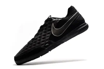 NIke Tiempo Legend 8 Academy IC - Black/Midnight Black/Graphite Grey