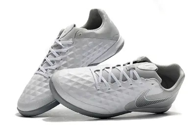 NIke Tiempo Lunar Legend 8 Pro IC - White/Cool Grey/Light Grey