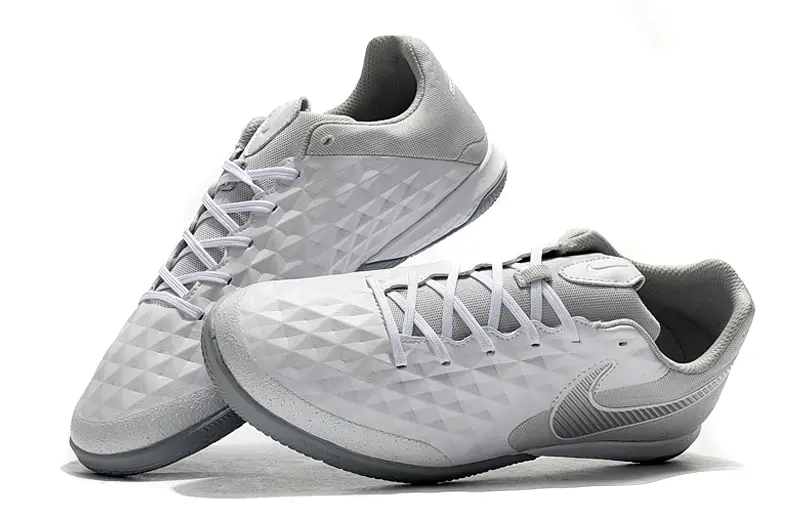 NIke Tiempo Lunar Legend 8 Pro IC - White/Cool Grey/Light Grey