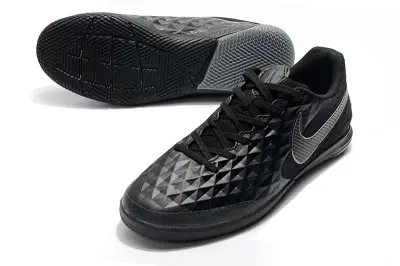 NIke Tiempo Lunar Legend 8 Pro IC - Black/Charcoal Gray/Jet Black