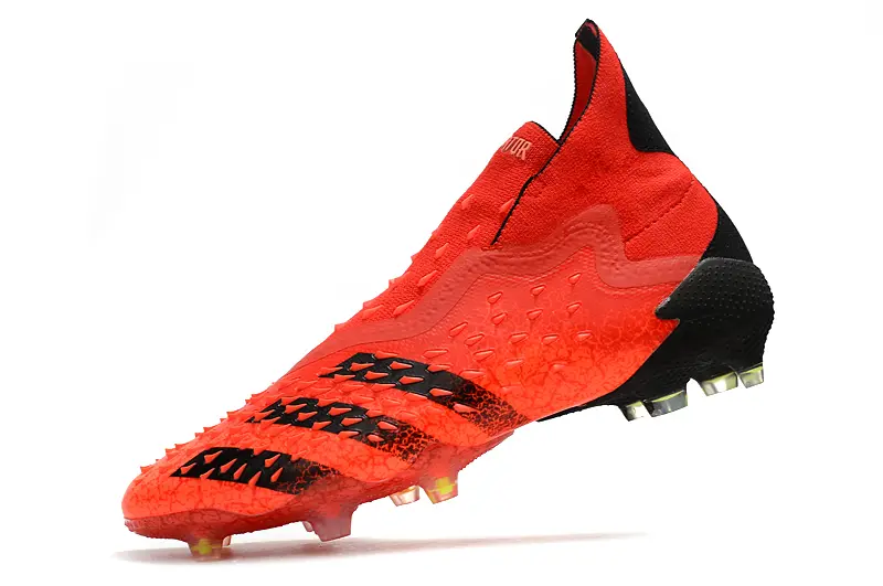 Adidas Predator Freak+ Laceless FG - Red/Flame Red/Stealth Black