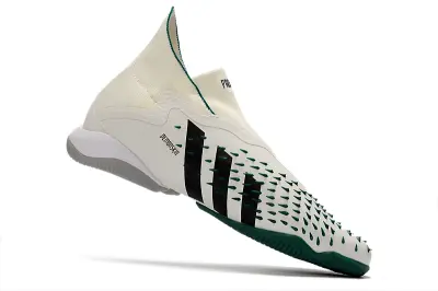 Adidas Predator Freak+ Laceless IC - White/Emerald Green/Black