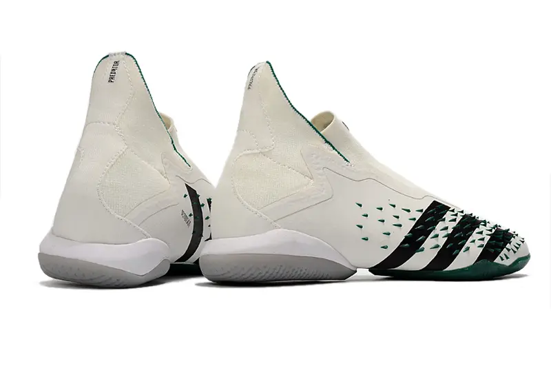 Adidas Predator Freak+ Laceless IC - White/Emerald Green/Black