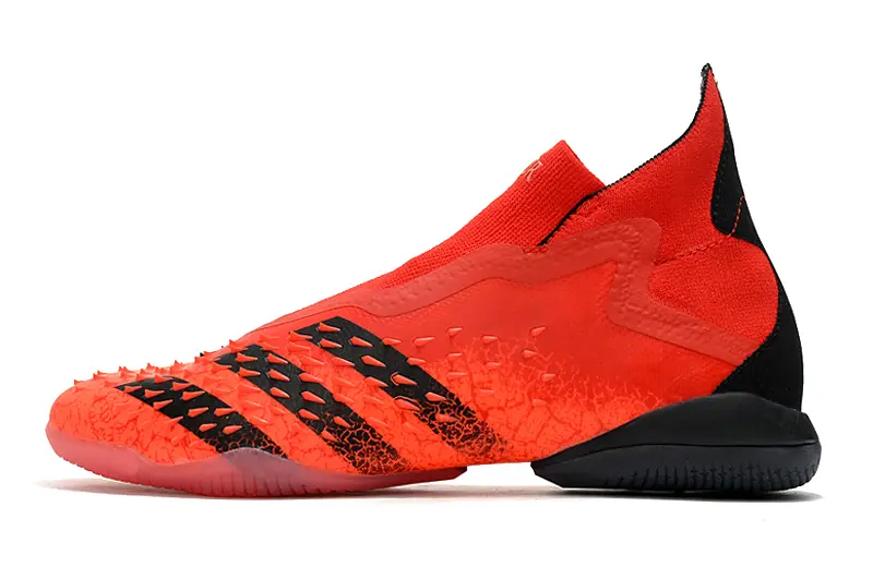 Adidas Predator Freak+ Laceless IC - Red/Bright Red/Dark Black