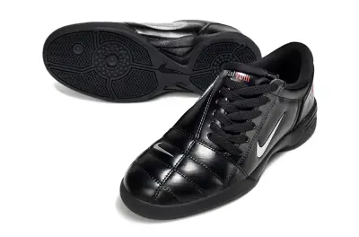 Nike Total 90 III IC - Black/Midnight Black/Crimson Red