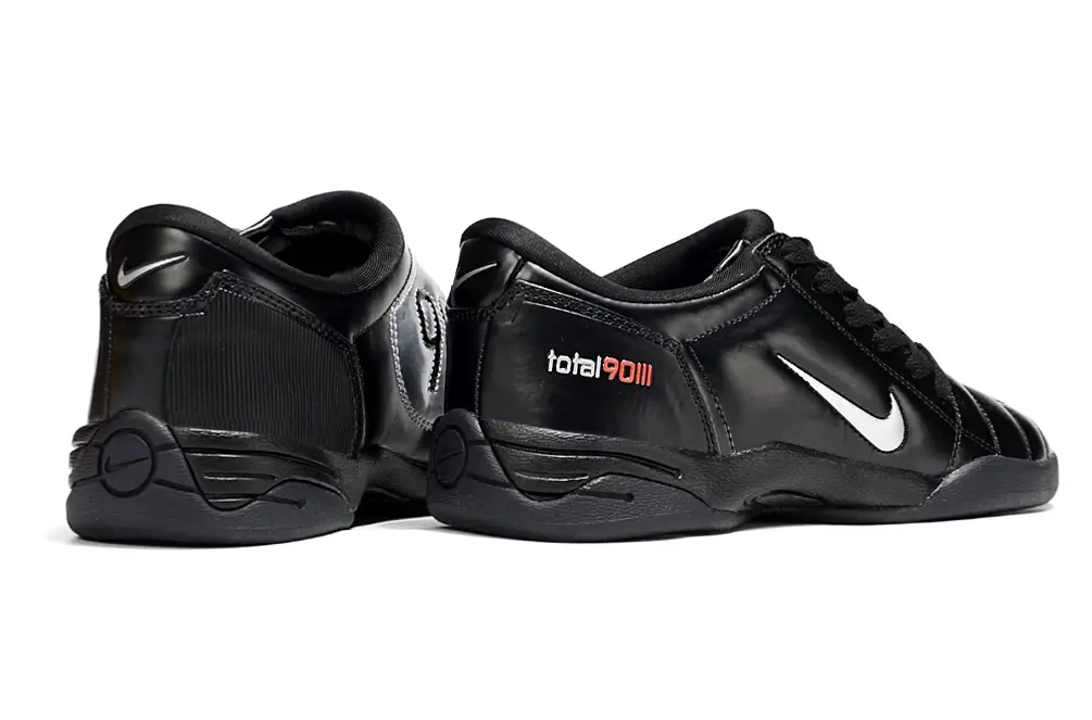 Nike Total 90 III IC - Black/Midnight Black/Crimson Red