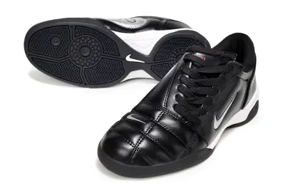 Nike Total 90 III IC - Black/Midnight Negro/Sleek Silver