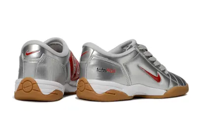 Nike Total 90 III IC - Silver/Crimson Red/Gum Brown