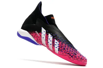 Adidas Predator Freak+ Laceless IC - Black/Vibrant Pink/Deep Purple