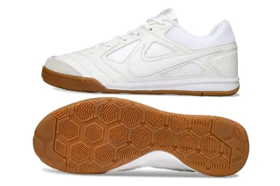 Supreme x Nike SB Gato IC - White/Creamy White/Gum Brown