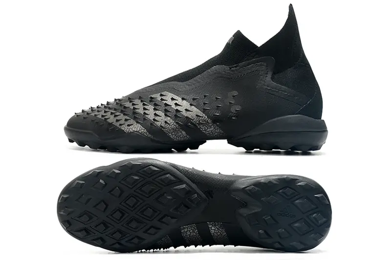 Adidas Predator Freak+ Laceless TF - Black/Carbon Black/Shadow Gray