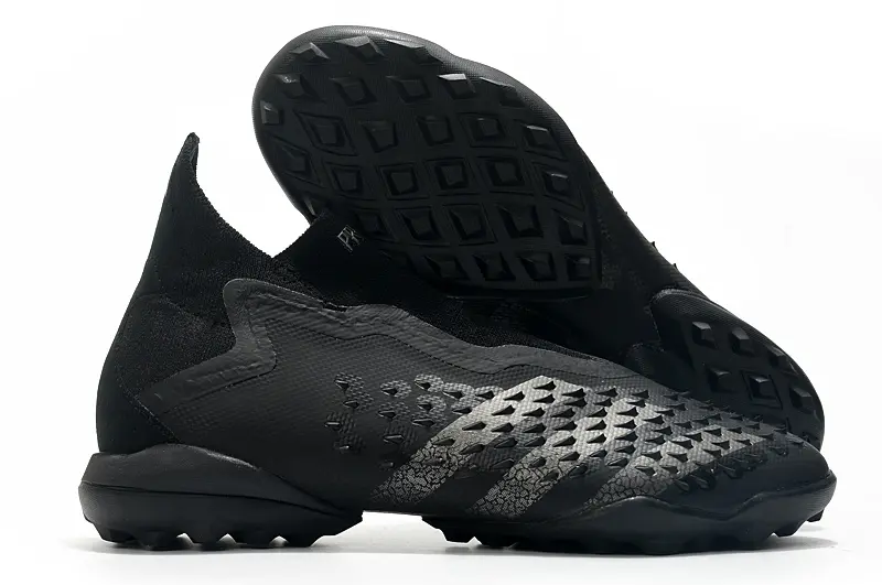 Adidas Predator Freak+ Laceless TF - Black/Carbon Black/Shadow Gray