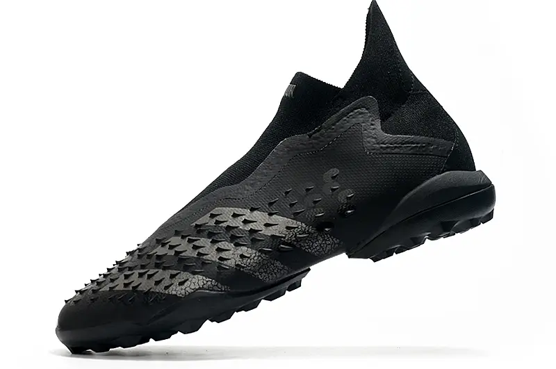 Adidas Predator Freak+ Laceless TF - Black/Carbon Black/Shadow Gray