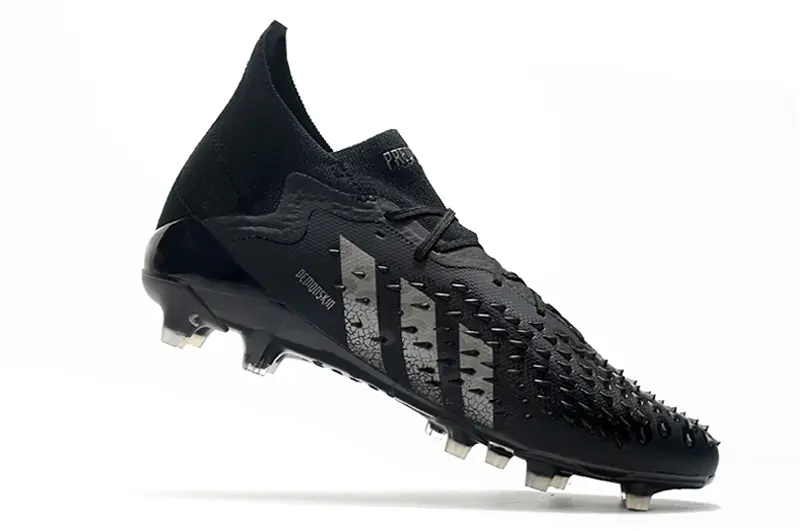 Adidas Predator Freak.1 FG - Black/Shadow Black/Night Black