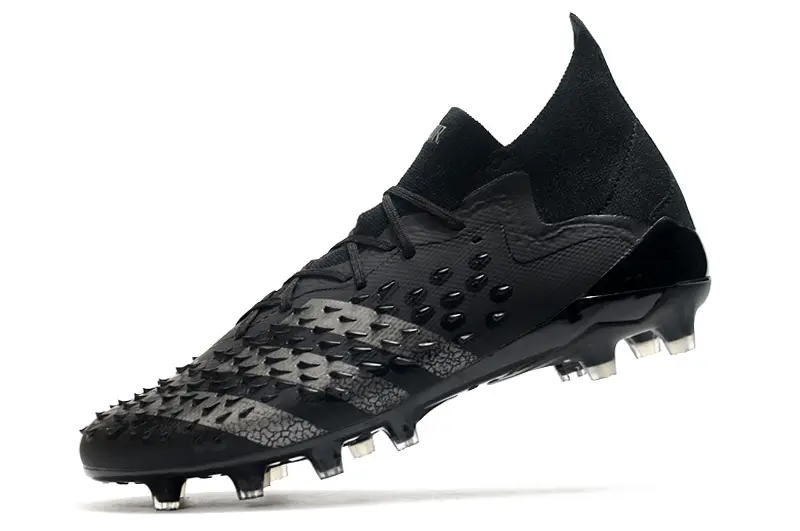 Adidas Predator Freak.1 FG - Black/Shadow Black/Night Black