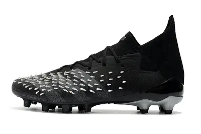 Adidas Predator Freak.1 FG - Black/Charcoal Grey/Metallic Silver