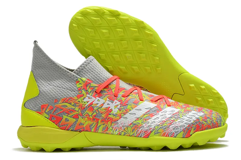 Adidas Predator Freak.3 TF - Yellow/Vibrant Yellow/Flaming Coral