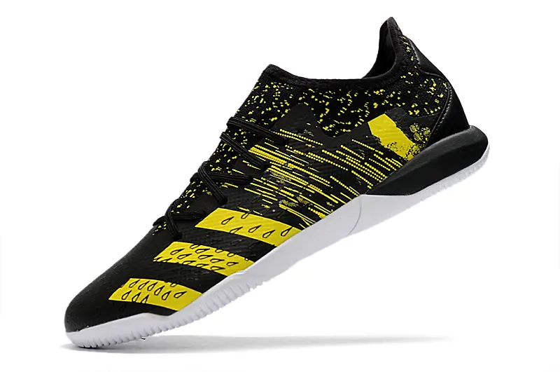 Adidas Predator Freak.1 IC - Black/Electric Yellow/Shadow Black