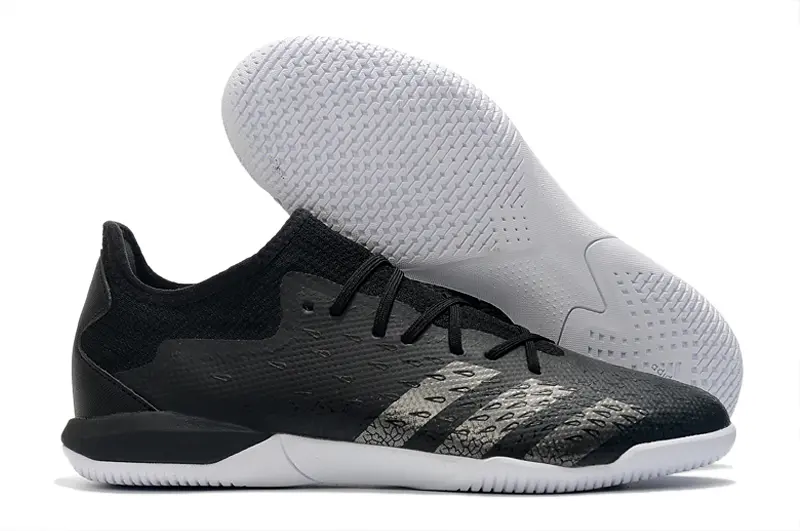 Adidas Predator Freak.1 IC - Black/Jet Black/Sleek White