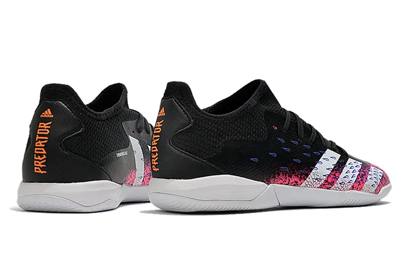 Adidas Predator Freak.1 IC - Black/Electric Pink/White